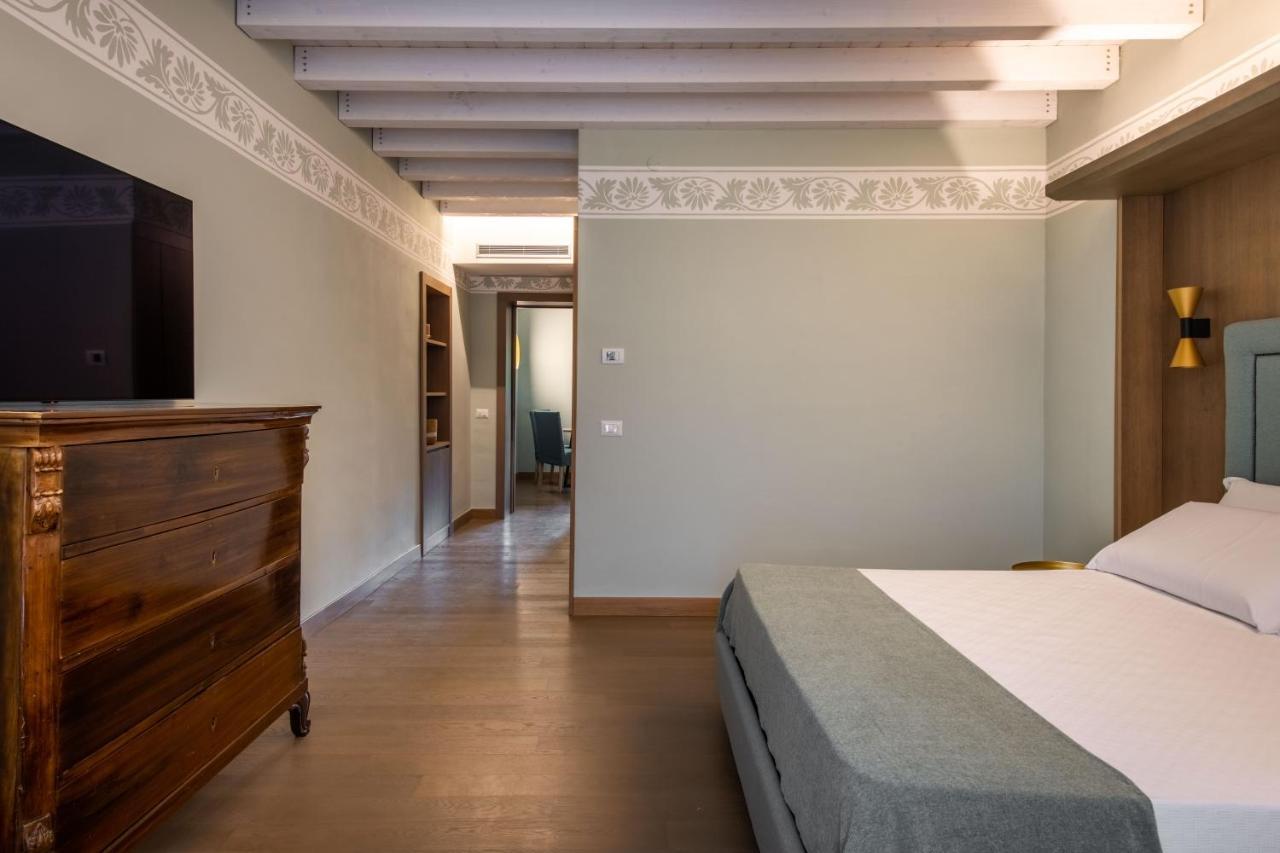 Palazzo De Gregorio Apartments Palermo Eksteriør bilde